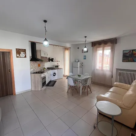 Good House- Ampio Vicino Al Mare Apartment *